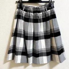 美品BURBERRYバーバリーブルーレーベル チェックフレアスカート 38