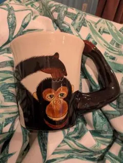 新品未使用　アニマルマグカップ　モンキー・オラウータン ハンドメイド