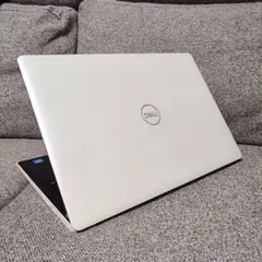 【バッテリー新品・美品】DELL 3583 8GB SSD256GB + HDDのサムネイル
