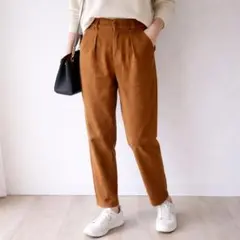 ルージュヴィフ［M］上品カジュアル◎高見え◎コットンツイルタックテーパードパンツ