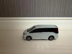 テ*ン様 ♡ステップワゴン・トミカ♡