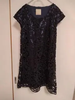 ナノユニバースの黒のワンピース