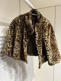 ヒョウ柄ファーコート 短丈