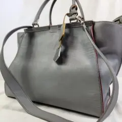 フェンディ トロワジュール ショルダーバッグ 2way ロゴチャーム グレーのサムネイル