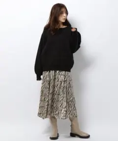 ゼブラサテンスカートのサムネイル