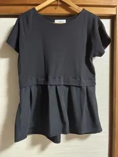 Elura 黒 フレアシルエット Tシャツ Mサイズ