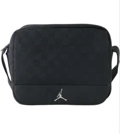NIKE ジョーダン モノグラム メッセンジャーバッグのサムネイル