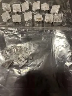 Kailh Crystal SWITCH 12個+ジャンク部品5個分セット