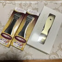 ハーゲンダッツ オリジナルスプーン 2本とアイスクリームスプーン1本のセットのサムネイル