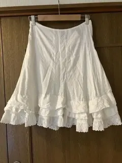 tricot COMME des GARÇONS 白いレースのスカートのサムネイル