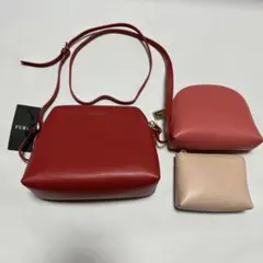 値下げ　フルラ ショルダーバック&ポーチ付き　３点セット
