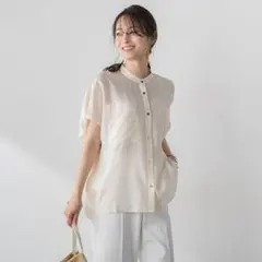 LAUTREAMONT シアーリネン半袖ブラウス バンドカラーシャツオフホワイトのサムネイル