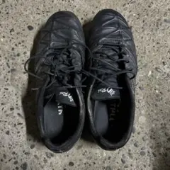 サッカースパイク シューズ