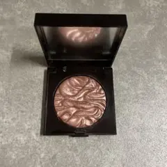 laura mercier フェイスイルミネーター　インスピレーション　1901のサムネイル