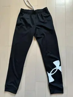 Under Armour ブラック ジャージ YLG 150