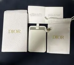 DIOR ノベルティ　プラチナ会員シーズナルギフト　フォンミラーカードケースのサムネイル