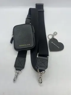 ぐ*☆様 BANDOLIER ポーチ付き ショルダーバッグ ブラック＋ハートホル ぐ*☆様 BANDOLIER ポーチ付き ショルダーバッグ ブラック＋ハートホル