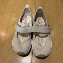 Item thumbnail for item f4eb32aa-f8e8-4980-a311-040aaf8a5fc2