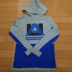 Under Armour パーカー