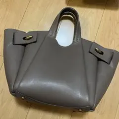 レザー ハンドバッグ グレージュのサムネイル