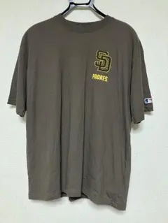 Item thumbnail for item 42d4e41d-40fc-4d0f-8830-fc9bb6d9fb84