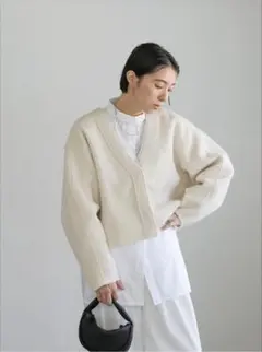 selectmoca ブークレーVネックショートカーディガン