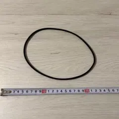 黒の楕円形ヘアバンド