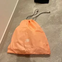 新品未使用　ニューバランス　ポーチ　シューズケース　サーモンピンク　オレンジ