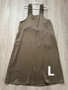 talbyyumi　ワンピ　エプロン　フリル　サテン　L