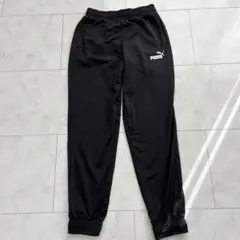 PUMA ブラック ジャージパンツ