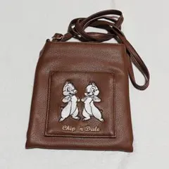 Areeam Winnie the Poohショルダーバッグ Disney希少品 - メルカリ