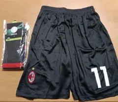 AC Milan ハーフパンツ 11番 イブラヒモビッチソックス付き 新品のサムネイル