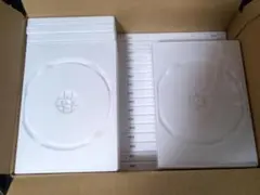 DVDトールケース　３枚収納　白　35枚