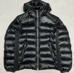 2025年最新】プラダダウンの人気アイテム - メルカリ