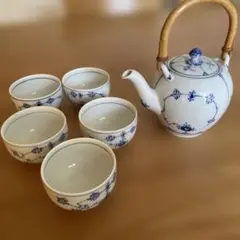 未使用品♥ロイヤルコペンハーゲン急須＆湯呑6客セット - メルカリ