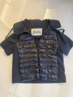 新品未使用★HERNO半袖ダウンジャケットのサムネイル