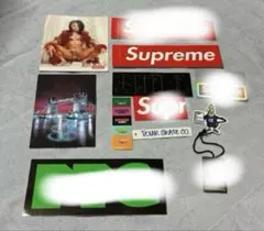 supremeステッカー