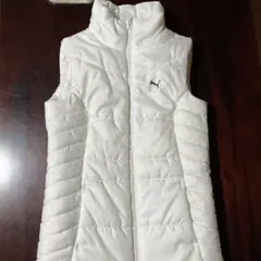 プーマ　中綿入りベスト　白　美品