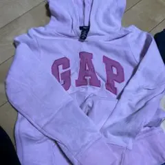 GAP ピンク パーカー
