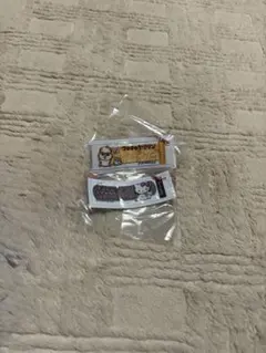 サンリオ ばんそうこうキーホルダー ガチャ チャーミーキティ コロコロクリリン