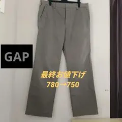 GAP　カーキ チノパン