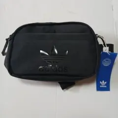 新品未使用　adidas ブラック ショルダーバッグ