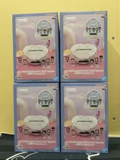 LE SSERAFIM　Petit Doll Space ANTIFRAGILE