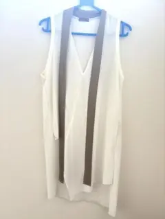 ザラ　ZARA ノースリーブ　キャミソール　チュニック　オシャレ　清楚