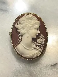 カメオ ブローチ