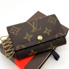 【極美品】ルイヴィトン モノグラム 6連キーケース イニシャル無し