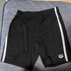 アリーナ　arena ハーフパンツ　短パン　Mサイズ