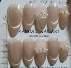 ネイルチップ ミディアム　アーモンド　Sサイズ