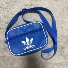 adidas アディダス　アディカラー クラシック ミニエアライナーバッグ