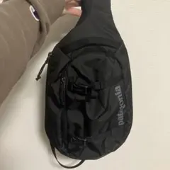 【極美品】 パタゴニア アトムスリング 8L ブラック ボディバッグ 黒